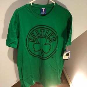Men’s Celtics shirt new